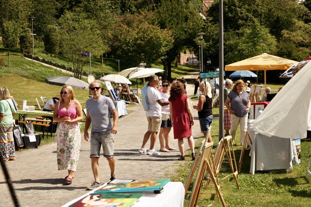 Open-Air-Kunstfest im Strecktalpark 3.ART PIRMASENS Kunschdraum 2025 Kunstausstellung