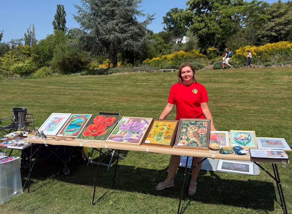 Oksana Graf Open-Air-Kunstfest im Strecktalpark 3.ART PIRMASENS Kunschdraum 2025 Kunstausstellung